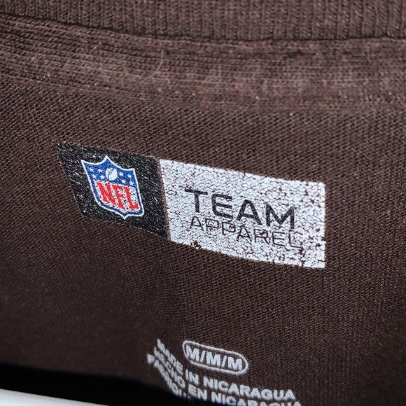 Cleveland Browns *VINTAGE* Helmet Shirt - Picture 2 of 2